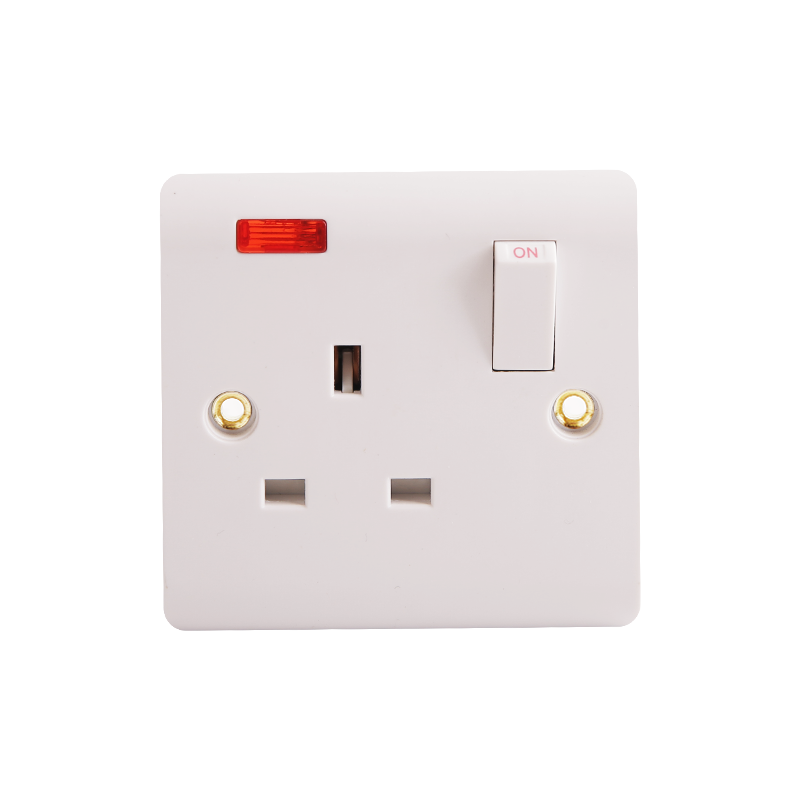 Bakelite 13A 1 Gang Switched Socket dengan Neon HK6113HN